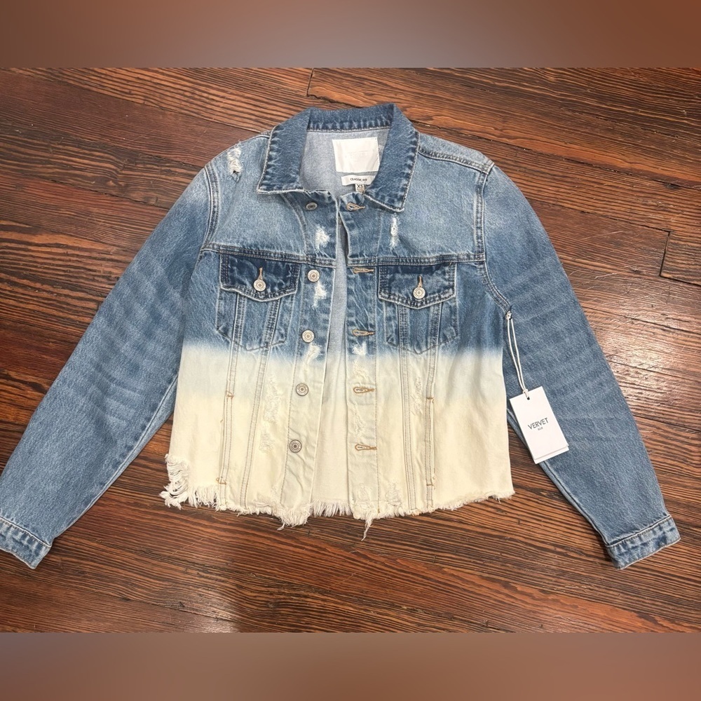 NWT Vervet women’s Denim Classic Fit Ombrè Distressed Jacket Sz Xs